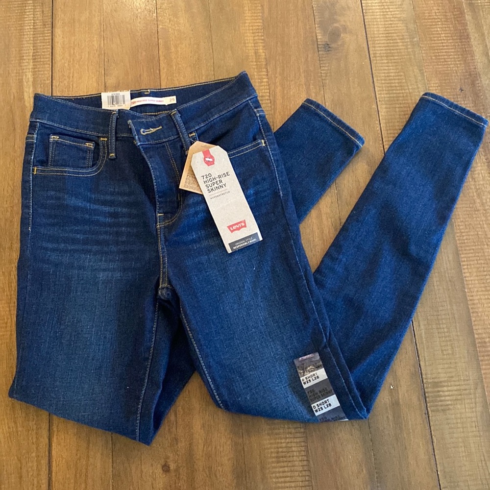 Levi’s 720 high rise super skinny jeans